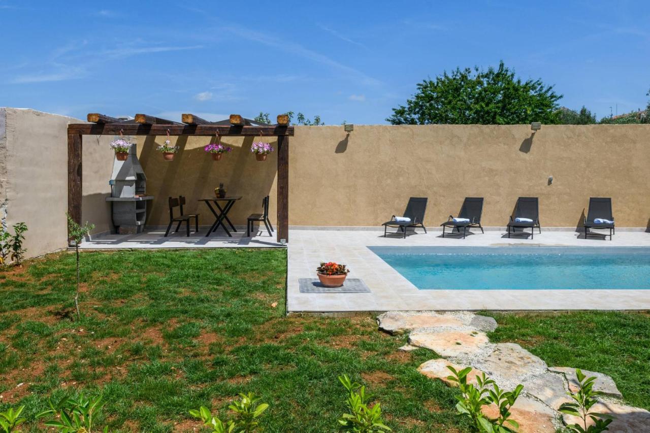 Holiday House Boky Vodnjan Εξωτερικό φωτογραφία