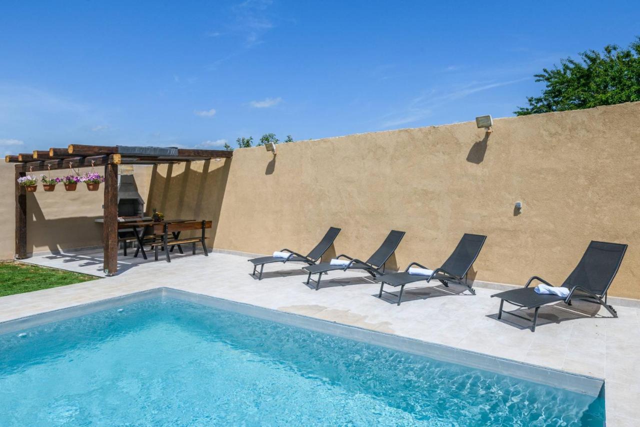 Holiday House Boky Vodnjan Εξωτερικό φωτογραφία